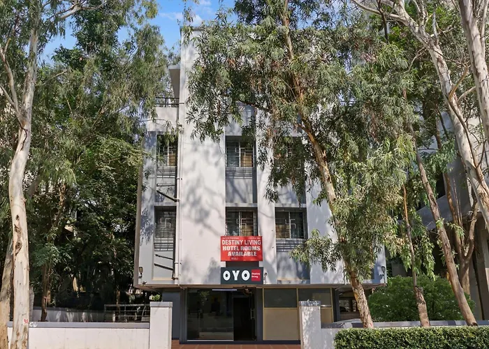 Hotel O Destiny Living