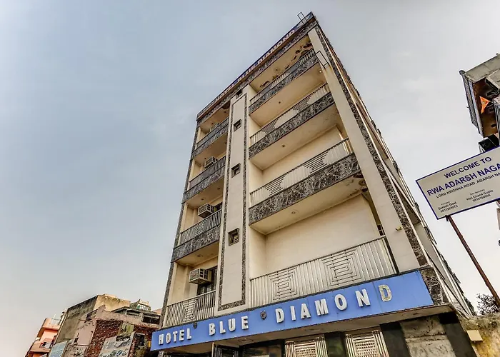Hotel O Blue Diamond Near Jahangirpuri Metro Station