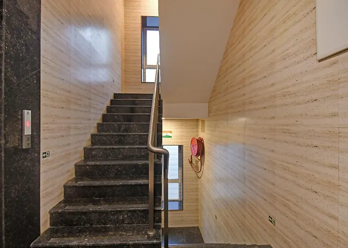 Super Townhouse Hotel All In One Near City Centre Salt Lake Kolkata