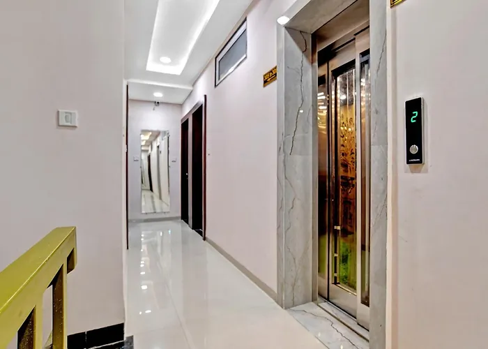 Townhouse Veena Nagar Bus Terminal Formerly Hotel Chandragupta