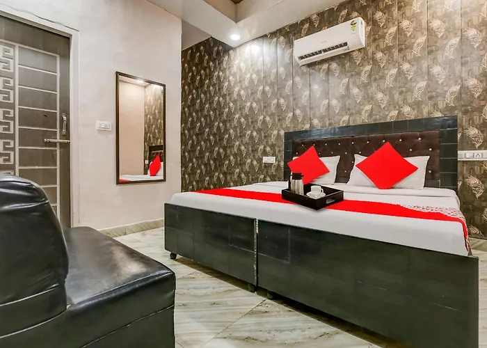 Hotel O Colour