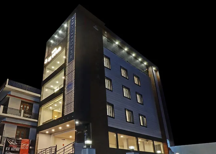 Fabhotel Prime Av Royale - Nr Gms Road