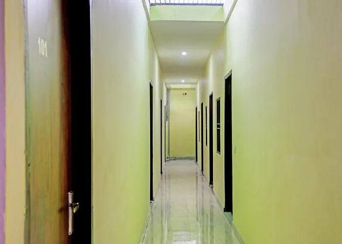 Hotel O Royal Paradise