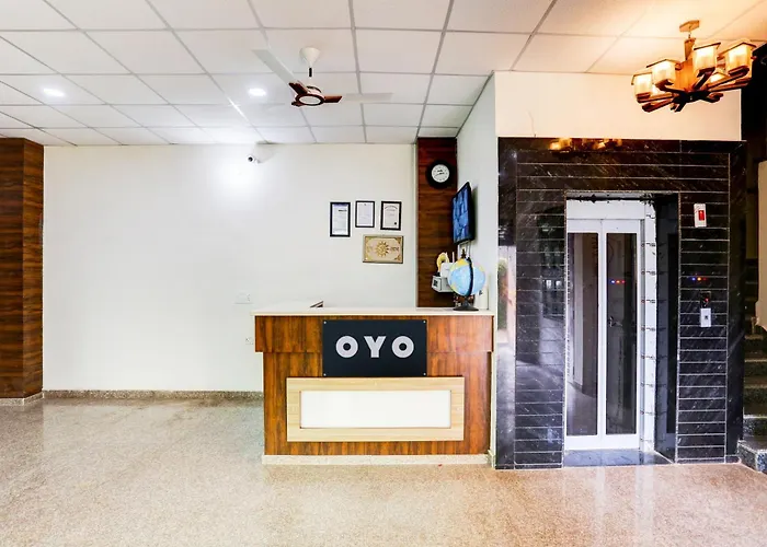 Hotel O Rajhans