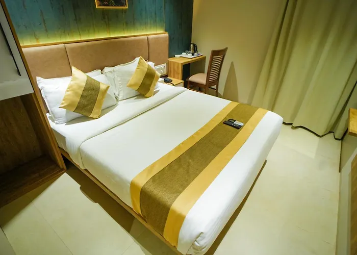 Hotel Amber Paramount Mumbai