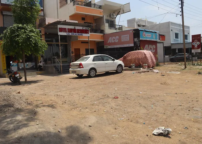 Hotel Mayur Residency
