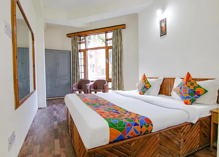 Ganga Cottage !! 1,2,3 Bedrooms Cottage Available Near Mall Road Manali