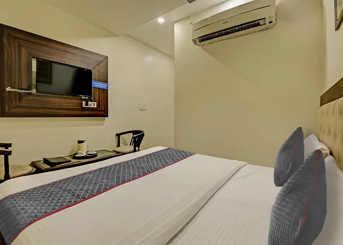 Townhouse Grand Inn