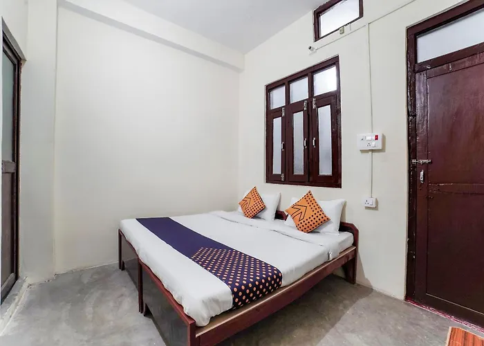 Spot On Hotel Aina