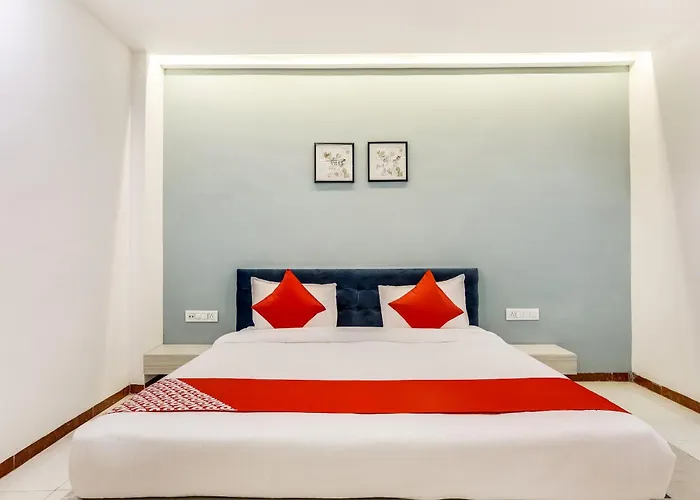 Hotel O Omkar Indore