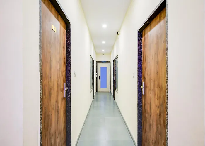 Collection O Iskcon Temple Indore Formerly Hotel Crystal In