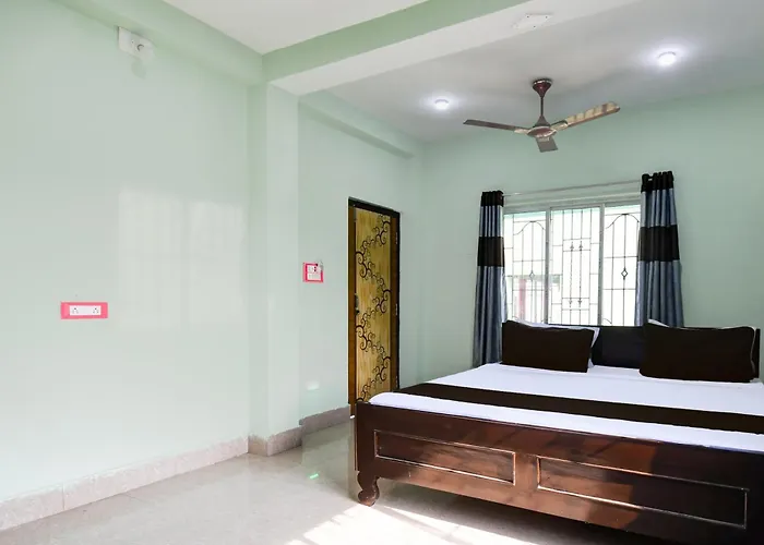 Hotel O Astha Homestay