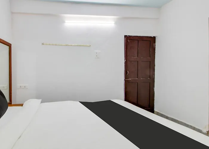 Hotel O Santosh Place