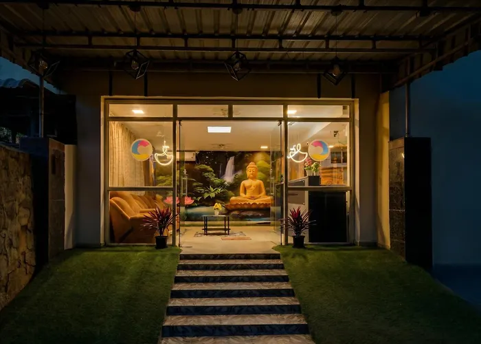 Super Townhouse Oak Q-City Techno Park Gachibowli