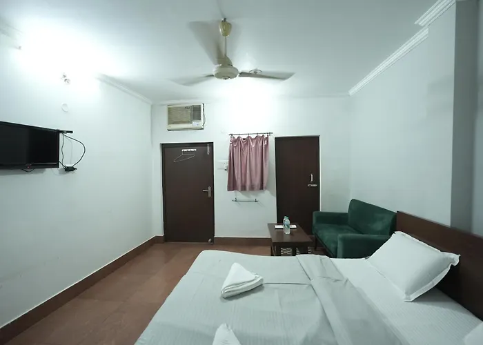 Subhash Hotel