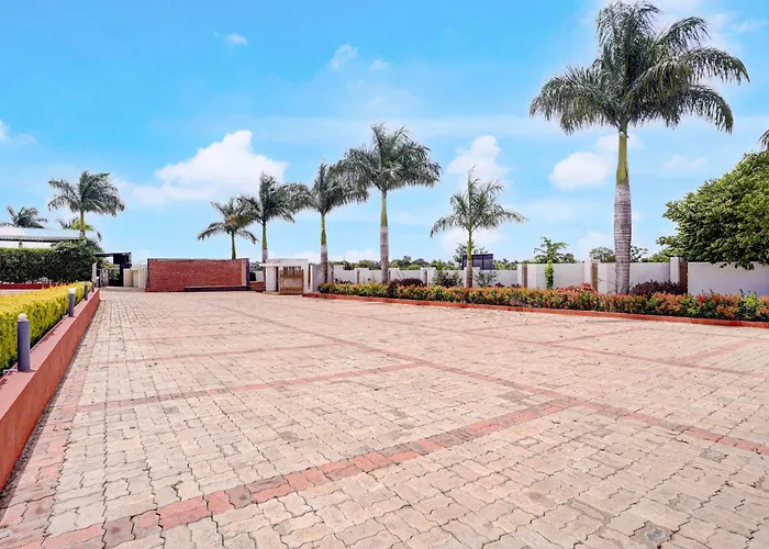 Townhouse Oak Rising Water Park Dharwad Formerly Rising Resorts