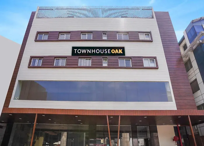 Townhouse Oak Xotel Near Silk Board Metro