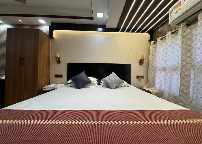 Ostro Inn Studio Apartment