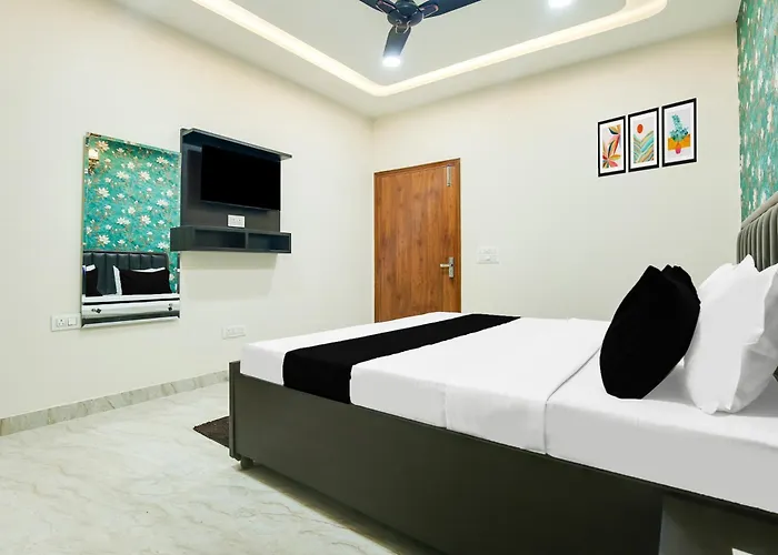 Hotel O Royal A