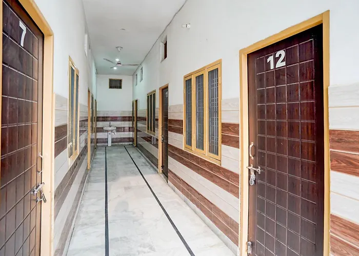 Spot On Dehra Sabri Hotel