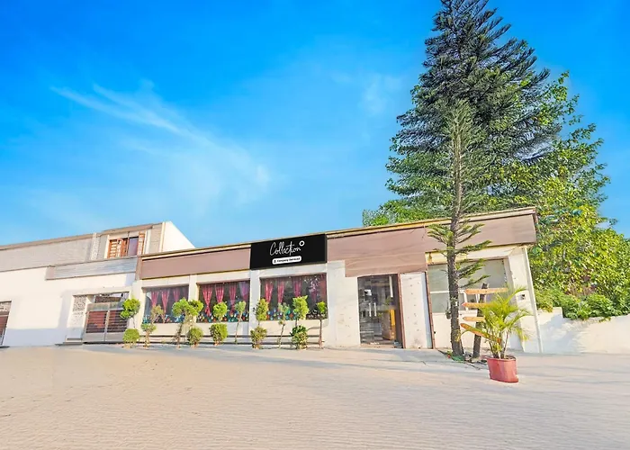 Super Collection O Race Course Dehradun Hotel