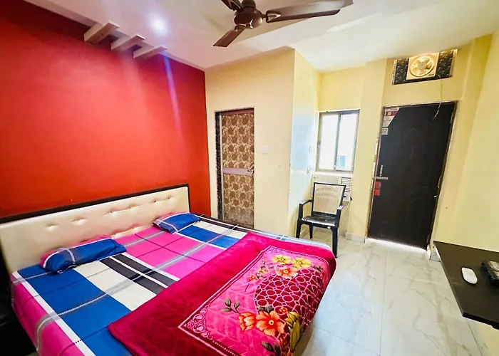 Spot On Satguru Lodge