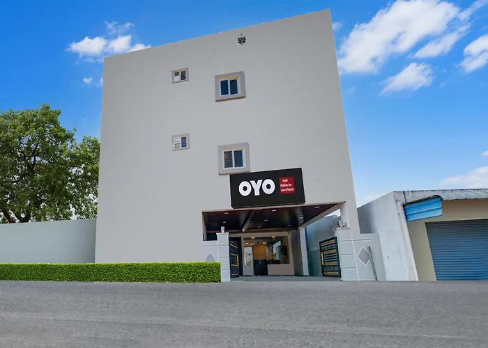 Hotel O Holiday Luxury