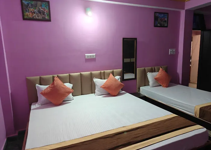 Anand Homestay