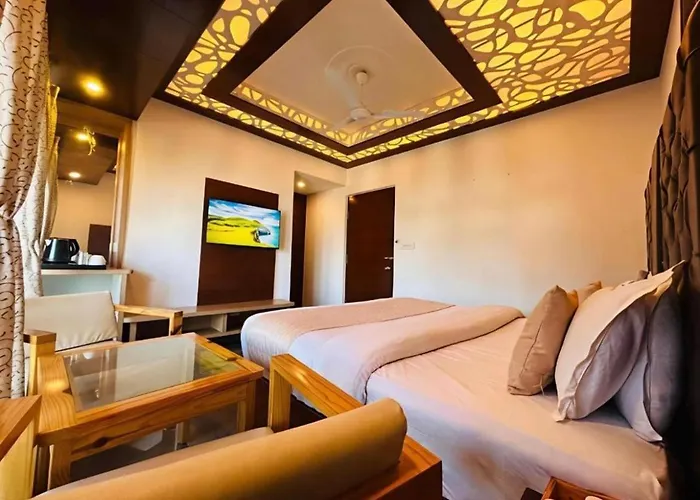 The Himalayan Cottage Camping With Bonfire, Manali - A Riverside Retreat