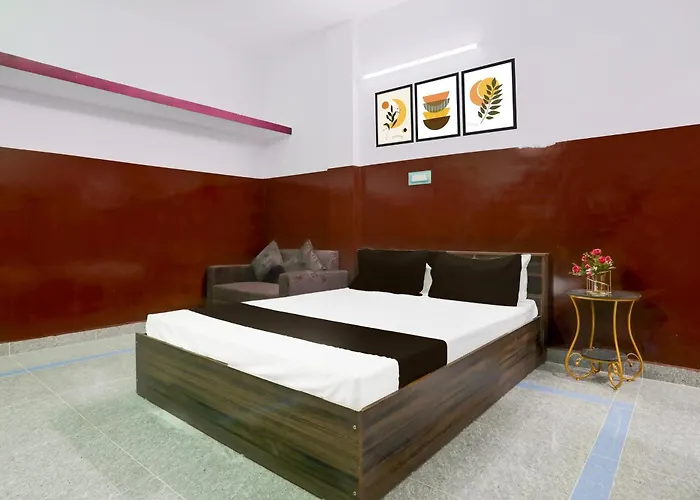Hotel O New Star Lodge