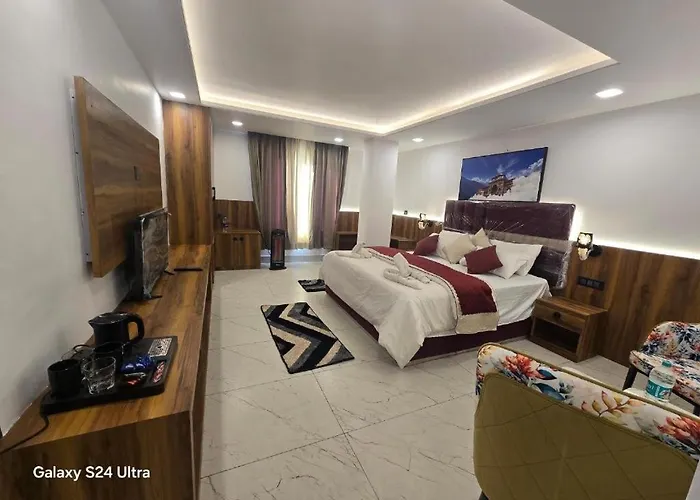 Celebrate Vacation Hotel Badrinath