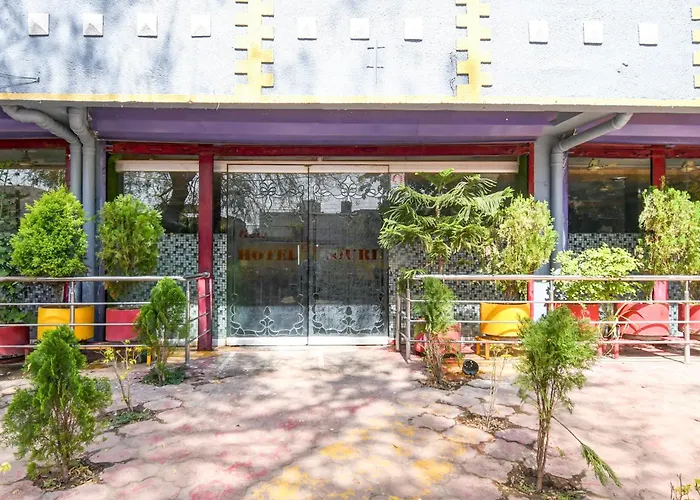 Hotel Gouri Inn