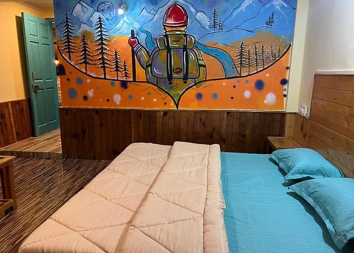 Wander Nest Manali Luxurious Rooms With Mountain And River View