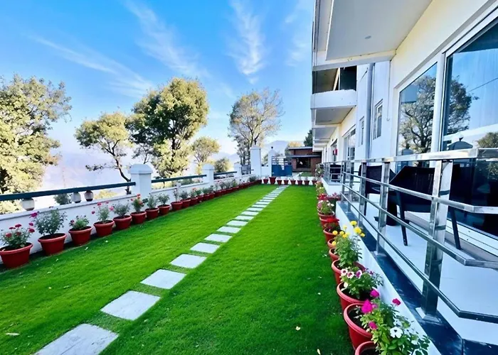 The Kempty Fall Resort, Mussoorie - Lavish & Luxury Stay