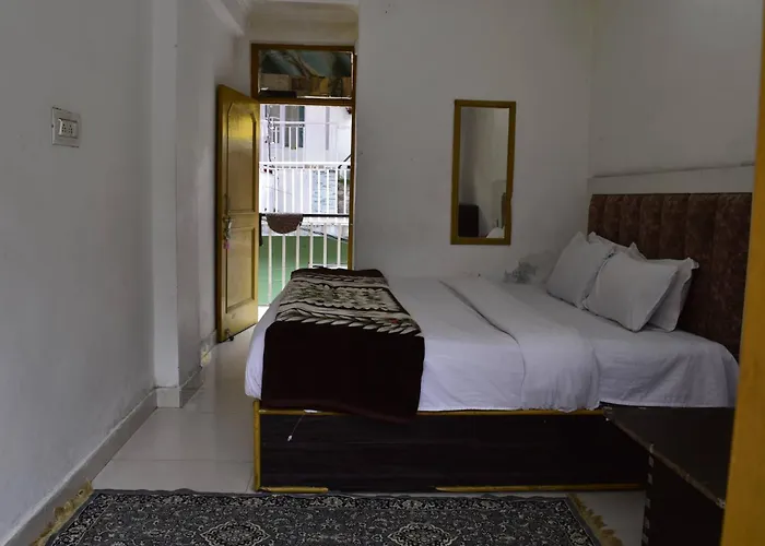 Sandeep Homestay