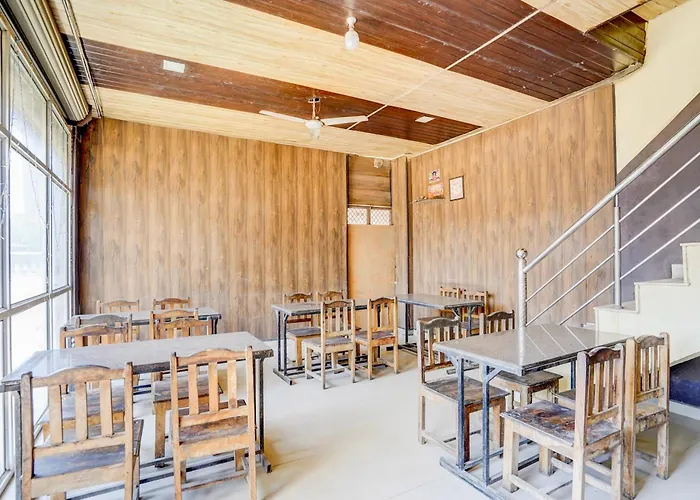 Spot On Shree Ram Guest House
