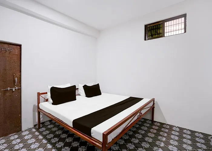 Spot On By Oyo Romance Hotel And Restaurant