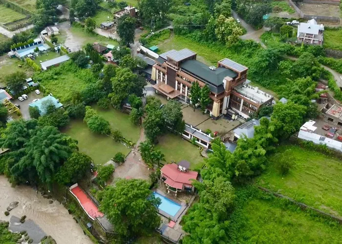 Pleasant Tree Hotels - Luxury Stay Amidst Nature