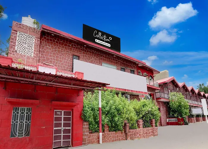 Collection O Rampura Rawat Resort