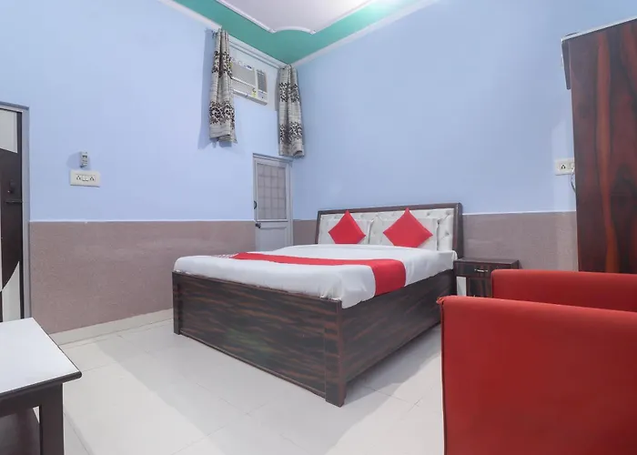 Hotel O Santoshi Guest House