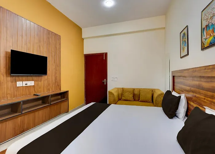 Hotel O The Grand Luxury