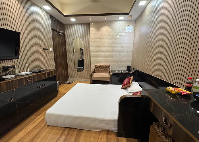 Ostro Inn Studio Apartment