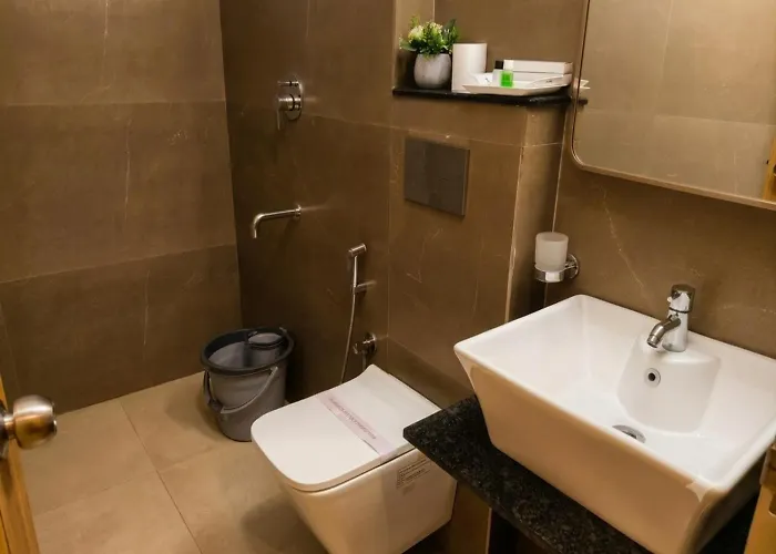 Embassy Park - Near Us Consulate, Apollo Hospital, Sankaranethralaya