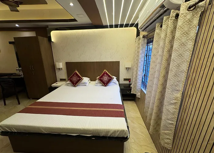 Ostro Inn Royal Studio Apartment Shakespeare Sarani