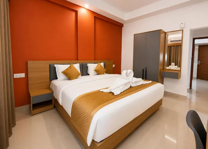 Nova Alhind Airport Hotel Cochin