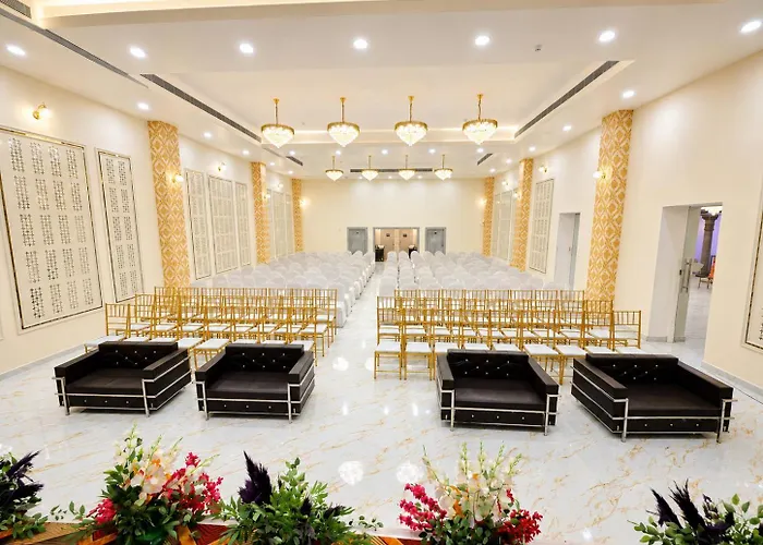 Hotel Sr Royale,Brahmapur