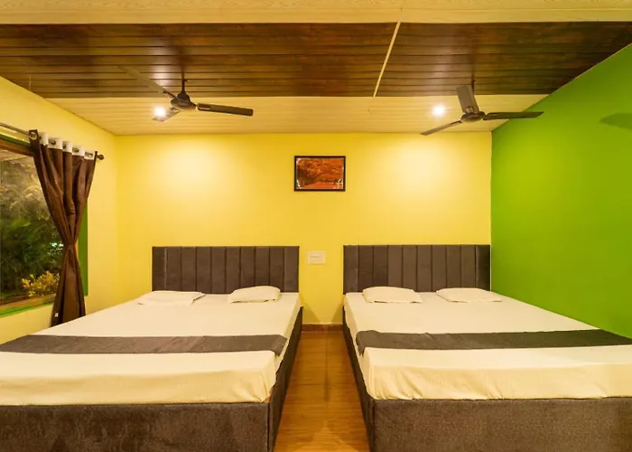 Dandeli Lake Leaf - Dandeli Resort