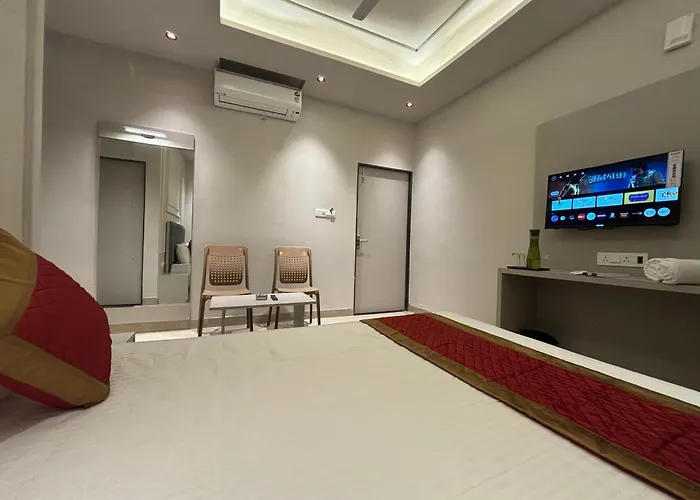 Hotel Golden Hills