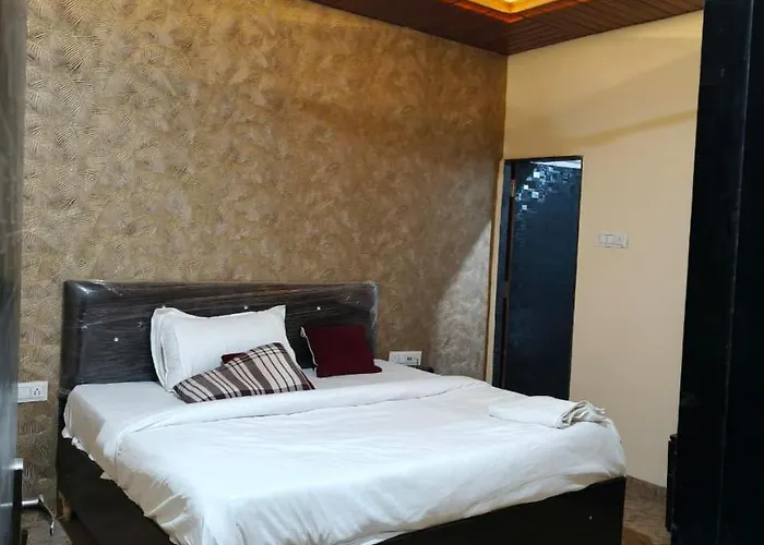 Hotel Zane Aura
