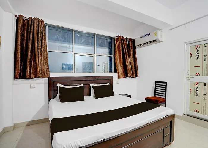 Hotel O Point Co2 Resto& Lodge